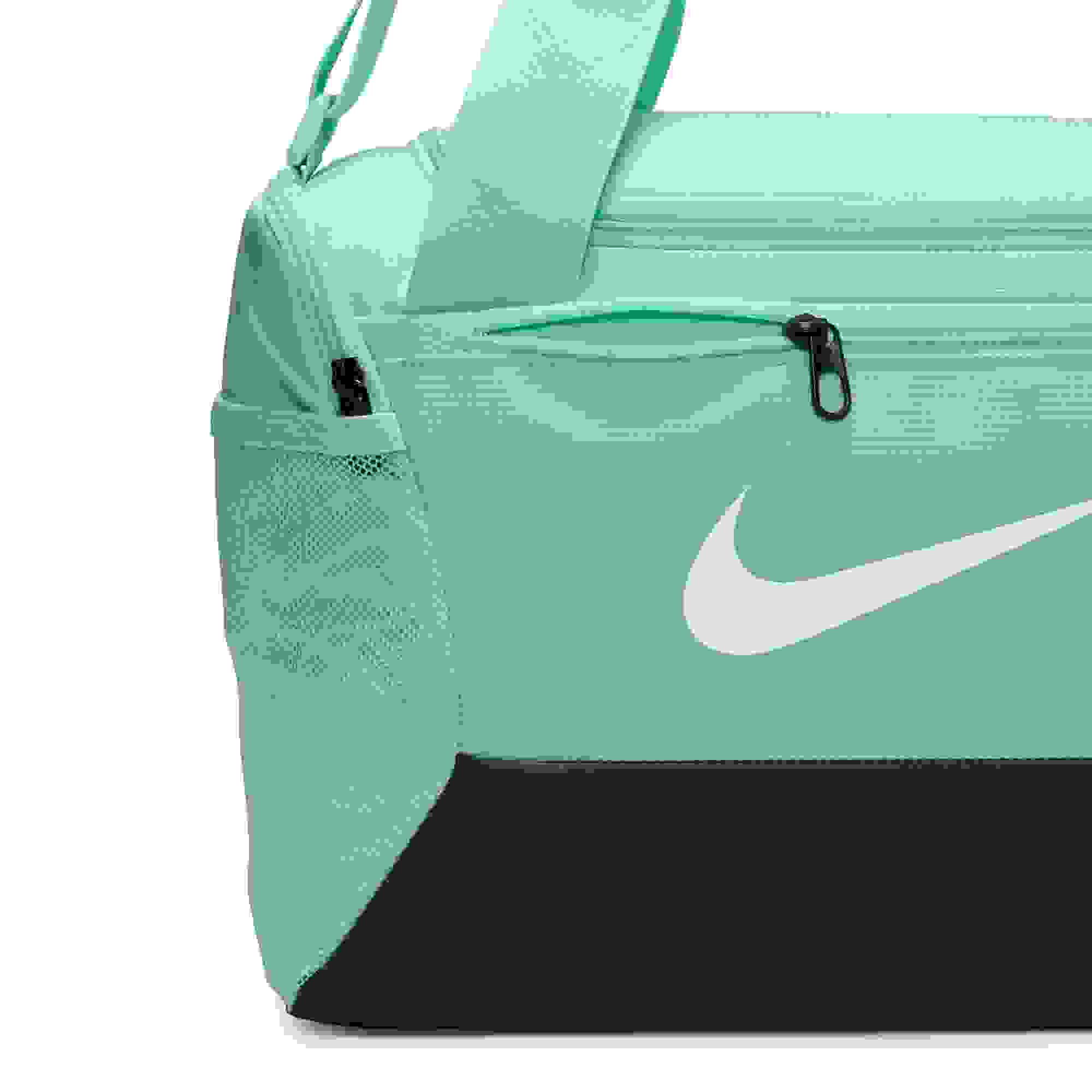 Nike Brasilla 9.5 Training Duffle Bag